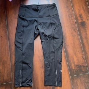 Lululemon Capri leggings